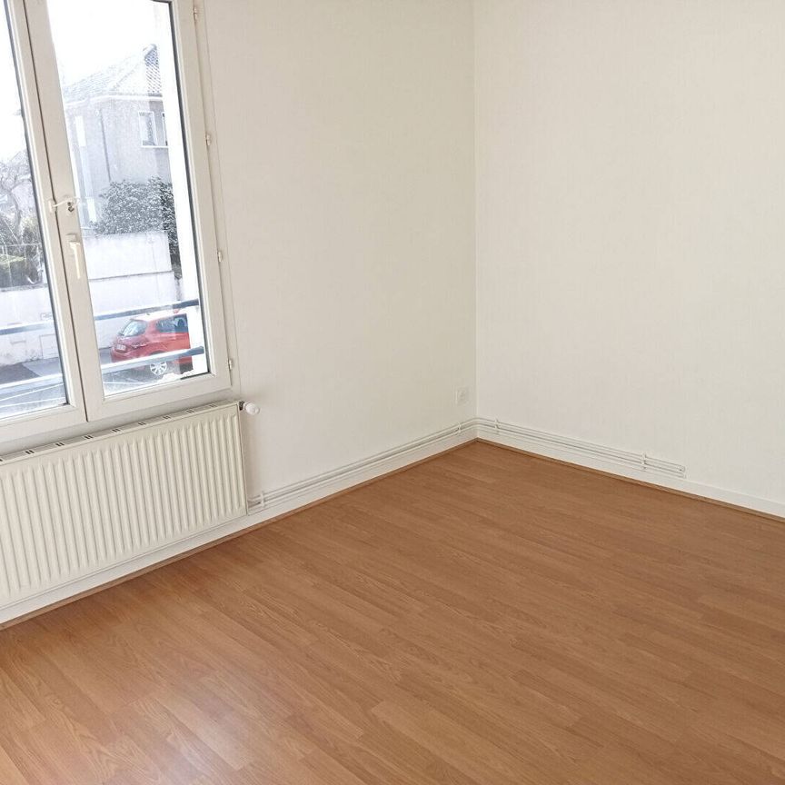 Location maison 5 pièces 86 m² à Mâcon (71000) TRES CALME AGGLOMERATION - Photo 1