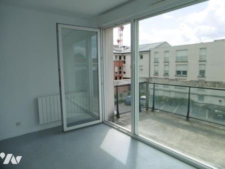 secteur Clairmarais : Dans résidence avec ascenseur, appartement de 5 pièces avec balcon et garage - Photo 5