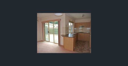 Comfort and Convenience in Glenroy - Photo 4