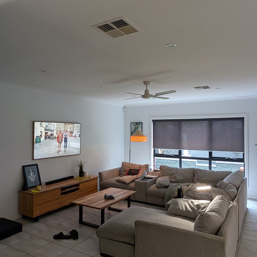 Mawson Lakes - Photo 1