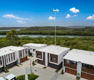 For Lease | Luxury Townhome in Serenity Green Estate, Helensvale - Photo 5