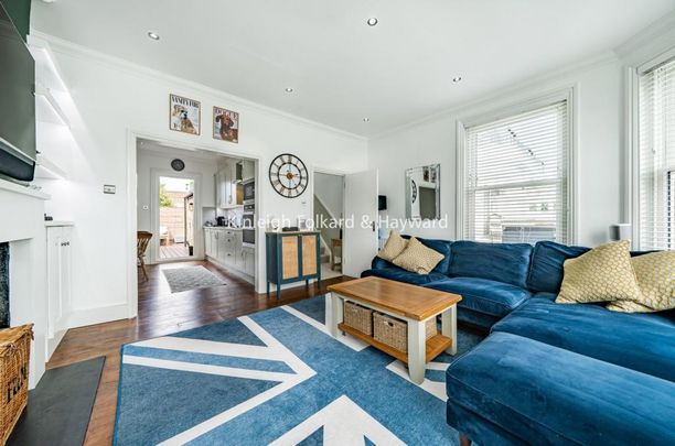 2 bedroom flat to rent - Photo 1