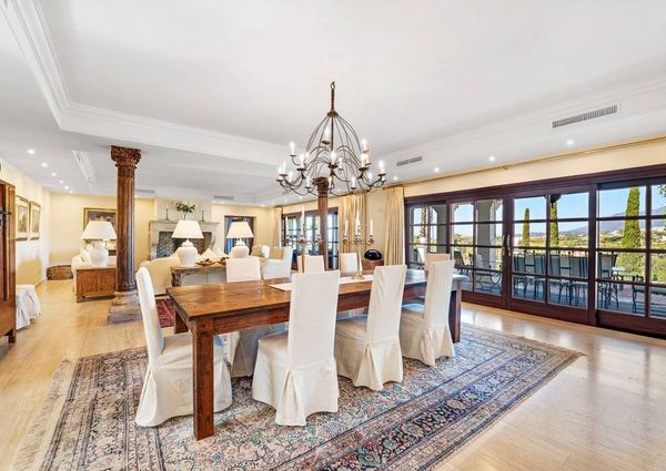 Luxury Villa for rent in Estepona, Spain