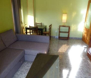 Apartamento de alquiler en Palacio, 18, Palacio - Photo 3