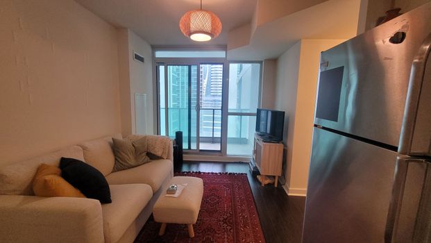 For Lease - 33 Bay Street Unit# 1505, Toronto, Ontario - Photo 1
