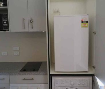 TOP FLOOR STUDIO APARTMENT: VIEWS FOR MILES - Photo 4