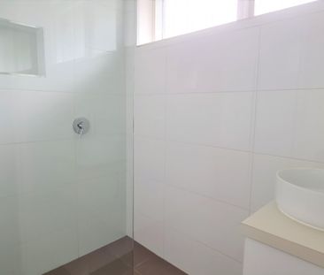 Convenient Location, Relaxed Living – ready to move in! - Photo 1