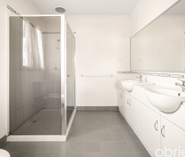 Imagine Room for Family Life. Can You Picture It? - Photo 5