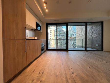 For Lease - 33 Parliament Street Unit# 602, Toronto, Ontario - Photo 5