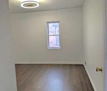 For Lease - 1046 Meredith Avenue, Mississauga, Ontario - Photo 3