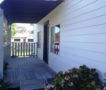 COSY HOME IN QUIET STREET!!! - Photo 6