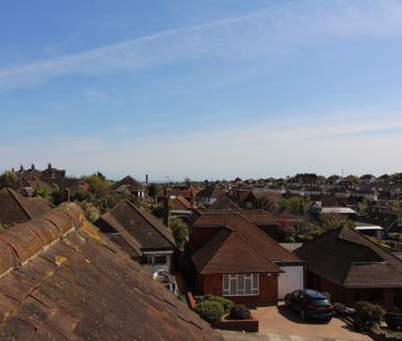 4 bedroom semi-detached house to rent - Photo 1