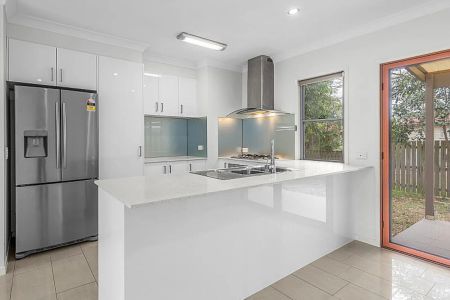 1/81B Haig Street, Gordon Park. - Photo 4