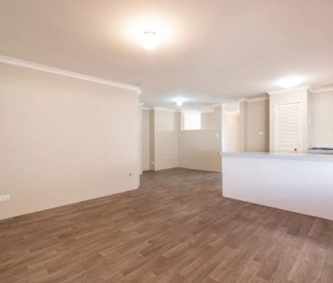 Spacious home with powered workshop. - Photo 1