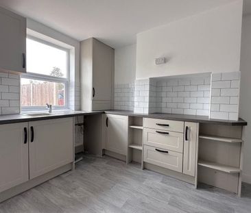 Victoria Crescent, Burton-on-Trent, DE14 - Photo 3