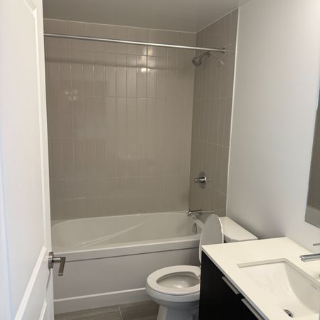 For Lease - 15 Skyridge Drive Unit# 618, Brampton, Ontario - Photo 3