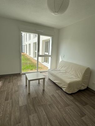 Location Appartement 1 pièce 22m² FRANQUEVILLE ST PIERRE 76520 - Photo 1