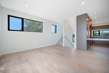 Brand new and close to the beach - Photo 3