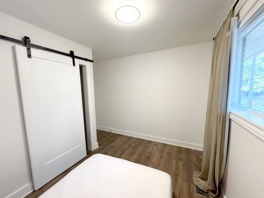 For Lease - 741 Proctor Road Unit# Upper, Burlington, Ontario - Photo 1