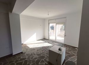 Studio/Γκαρσονιέρα για ενοικίαση - Μαρκόπουλο, - Photo 1