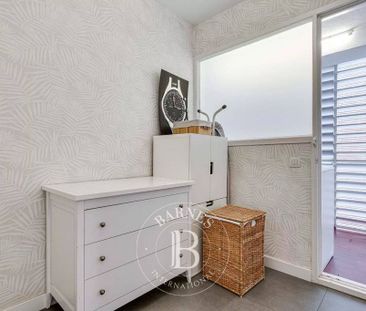 Luxury Apartment for rent in Barcelona, Catalonia - Photo 4