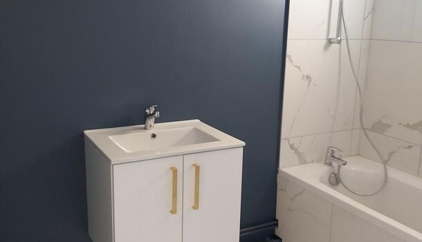 Appartement 4 pièces 83m2 REIMS 900 euros - Photo 1