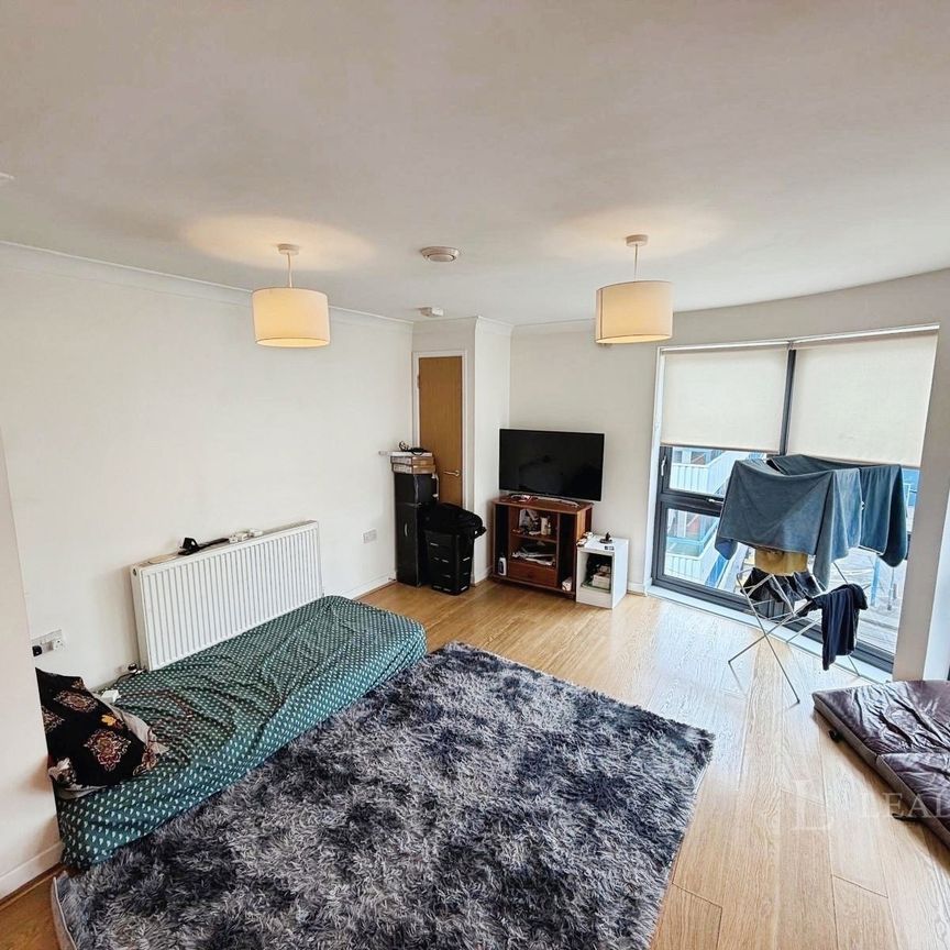 1 bedroom property to rent Canal Walk, Southampton, Hampshire, SO14 - Photo 1