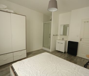 Location Appartement 3 pièces 42m² - Photo 3