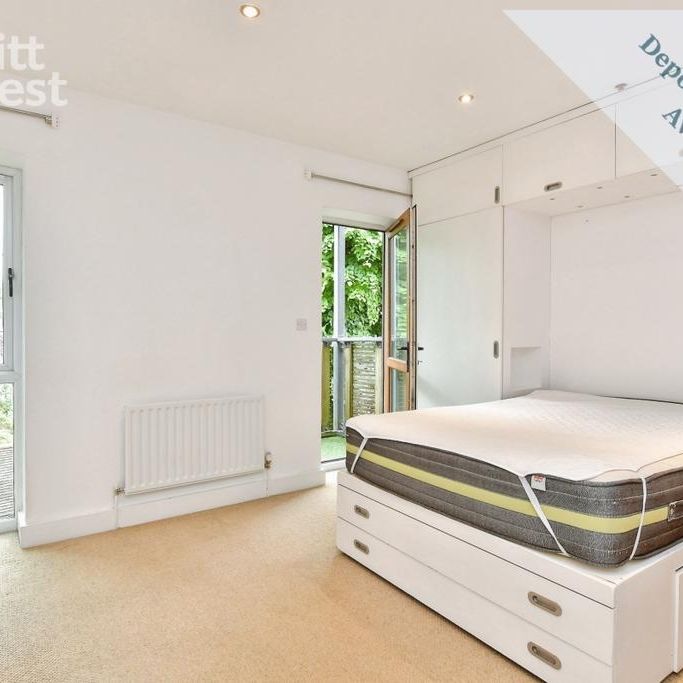 4 bedroom townhouse to rent - Photo 1