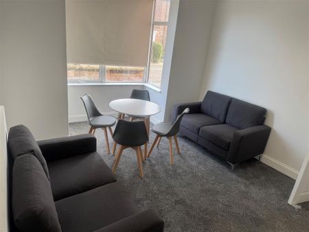 239 Norwich Road - Photo 3