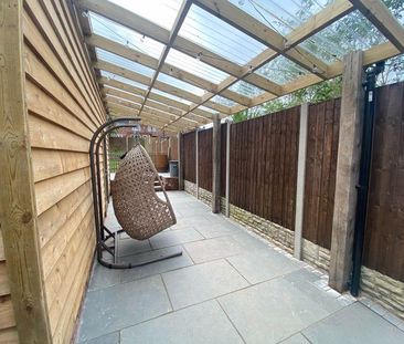 2 bedroom terraced house to rent - Photo 1
