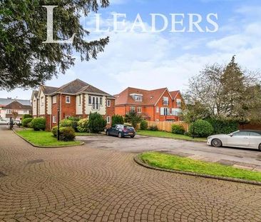 Garlands Road, Leatherhead, KT22 - Photo 1