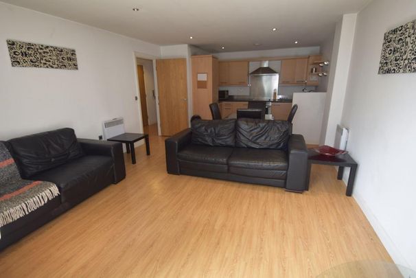 2 bedroom apartment to rent - Photo 1