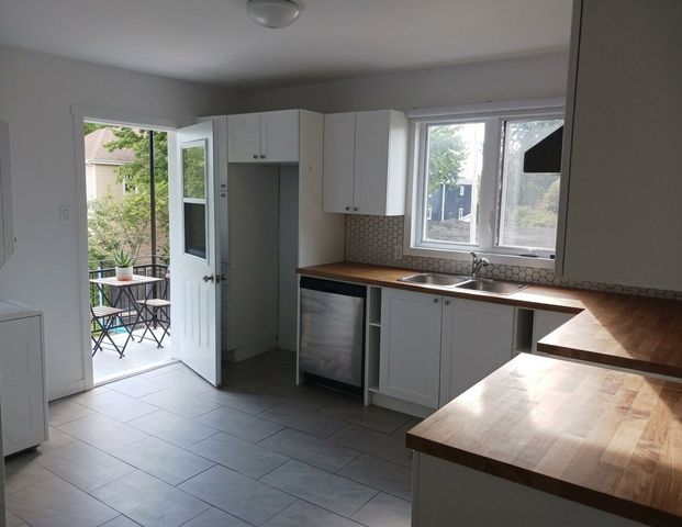 À louer / Appartement - Photo 1