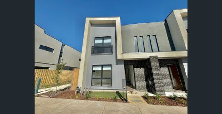 Sunny 4b3b Brand new house with double garage Available Now! Book for inspection - Photo 4