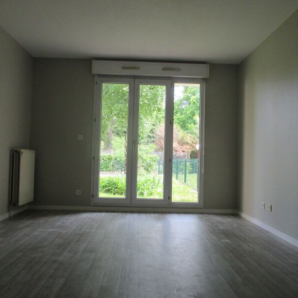 Location Appartement 2 pièces 47m² ORLEANS 45100 - Photo 1