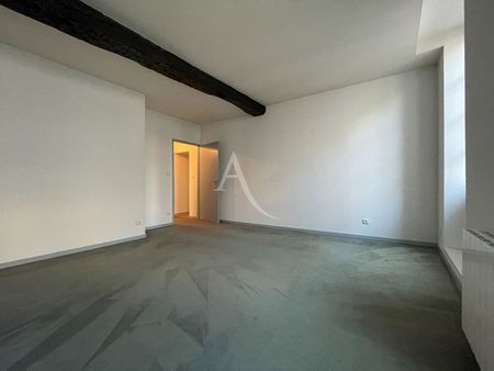 Location appartement 3 pièces, 73.00m², Saintes - Photo 3