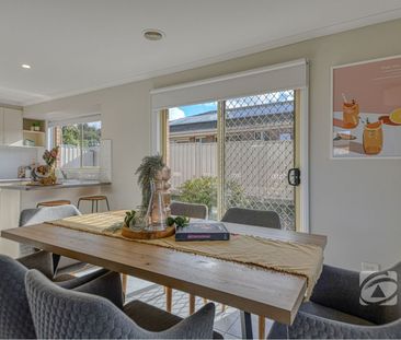 IMMACULATE HOME WITH DUAL SIDE ACCESS - Photo 6