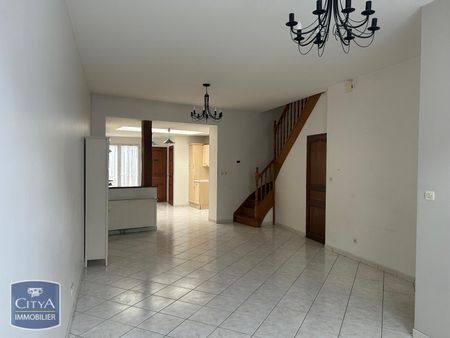 Location Maison 4 pièces 101m² ARMENTIERES 59280 - Photo 2