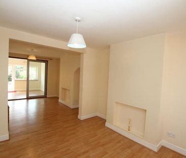 3 bedroom semi-detached house to rent - Photo 1