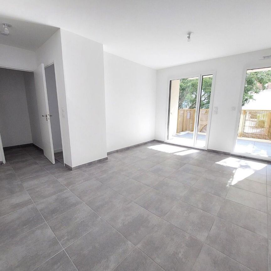 location Appartement T2 DE 42.05m² À VILLEURBANNE - Photo 1