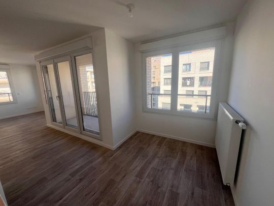 location Appartement T4 DE 88.6m² À BOBIGNY - Photo 1