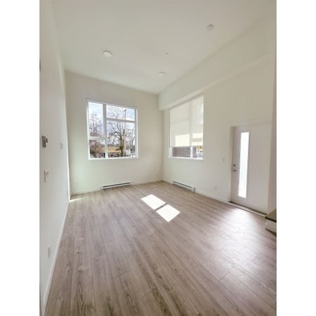 10829 140 Street #E10X, Surrey, BC V3R0H4 - Photo 2