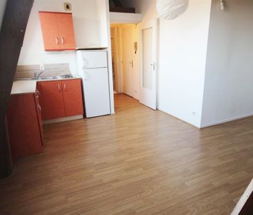 T1 Bis en duplex de 28.97 m², rue Léon Gambetta – Marché de Wazemme... - Photo 4