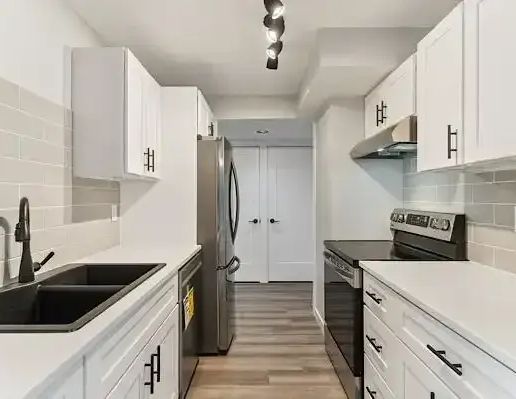 Two Bedroom Condo Available Feb 1 2021 | 9800 Horton Rd SW, Calgary - Photo 1