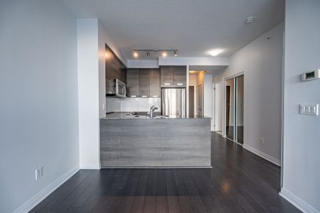 For Lease - 75 Eglinton Avenue Unit# 1305, Mississauga, Ontario - Photo 5