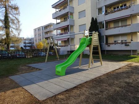 Gepflegte 3 Zimmer-Wohnung im Lindenhof-Quartier - Photo 2