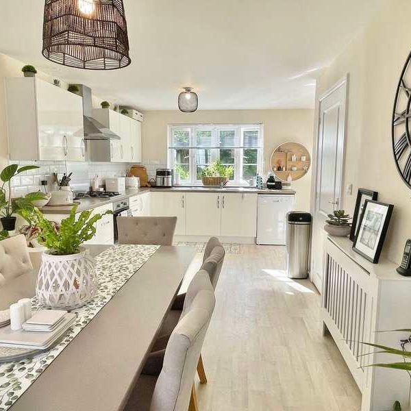 Mulligan Drive, Exeter, EX2 - Photo 1