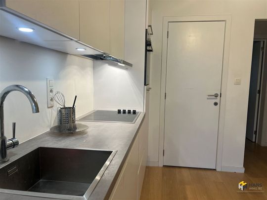 Instapklaar appartement (65 m²) met 2 slaapkamers en zuid-west-georiënteerd terras (3 m²) in Merksem. - Photo 1