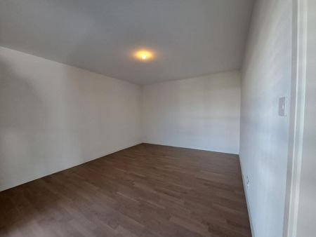 Spacieux logement neuf 3,5 pièces au 4ème étage - Photo 4